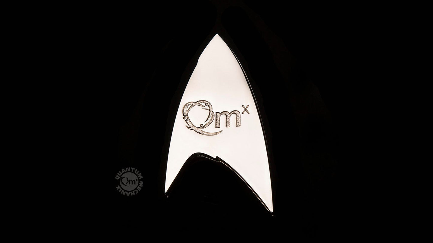 Star Trek Discovery MEDICAL Starfleet Magnetic Badge 1:1 Prop (Star Trek / QMx)